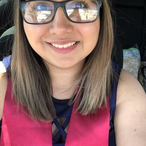 Meet your Posher, Kelli